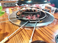 -炭虎子水浒烤肉(梦时代店)