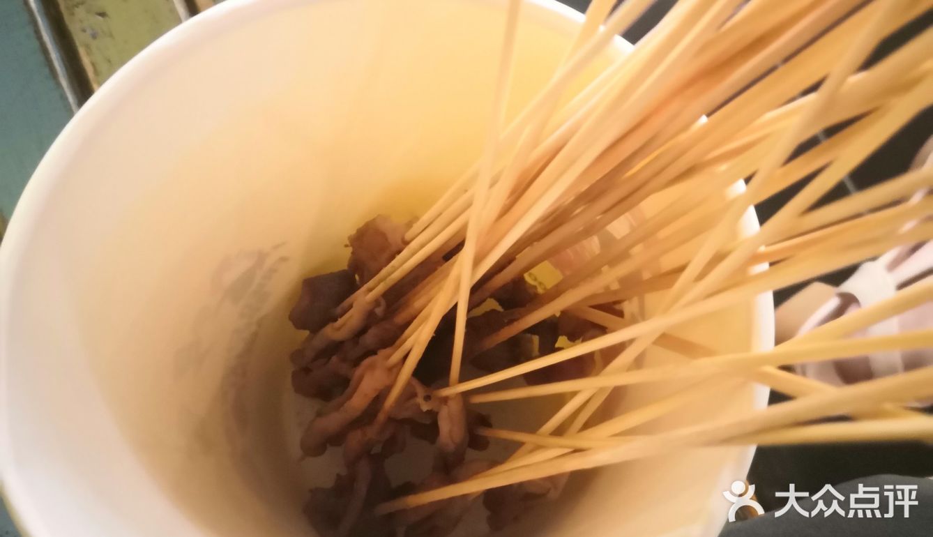 是放在保温柜里的,但是味道还是不错的