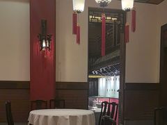 -梅龙镇酒家(南京西路总店)