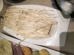 -海上明月海鲜火锅 鲜切牛肉