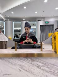 -八佰伴8008星级形象店
