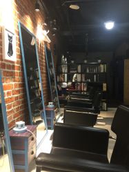 店内-X21美发沙龙