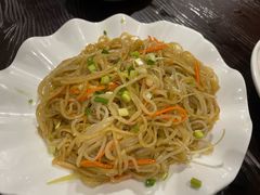 拌兴国鱼丝-董府·古宅餐厅