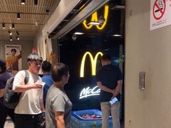 -麦当劳(中山公园龙之梦店)