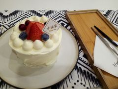 -小涵家蛋糕·咖啡(金山湖花园店)