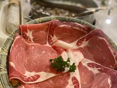 -牛魔王时尚回转餐厅