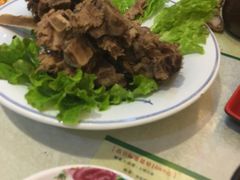 特色酱骨头-红蜡烛•瓦罐粥家常菜•夜宵(中山路店)