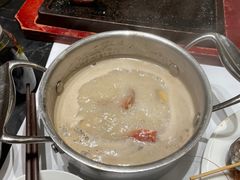 -红鼎豆捞·非遗鲍皇汤火锅(宝丰路店)