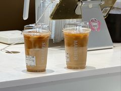 拿铁-Manner Coffee(徐汇滨江店)