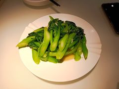 蒜蓉芥兰-日昌餐馆(Mini西点茂店)