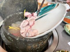 -蘑界·野生菌火锅(深业上城店)