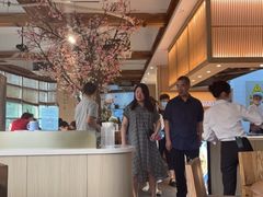 -蜜桃餐厅·伴山(湖滨商业街店)