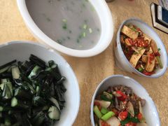 -红色湘菜馆(春风店)