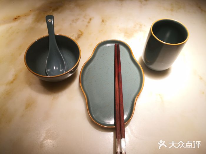 锦府盐帮·李宅(领展购物广场中关村店)餐具摆设图片