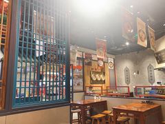 大堂-龍堂蟹黄小笼包(万家丽店)