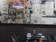 -何妹湿辣牛肉·粤式烧烤砂煲(桂雅路店)