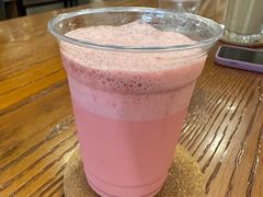 红丝绒拿铁-HUG COFFEE(鼓楼店)