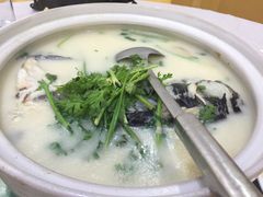 -天乐农家鱼头王(天目湖店)