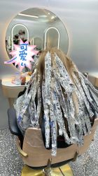 -Tloml salon