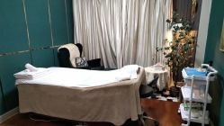 -Mamom club 慢会所(爱丁堡店)