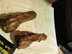 -何师烧烤Pro ·江湖川菜·小龙虾·精酿(太古里旗舰店)