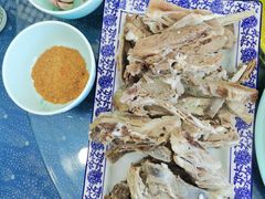 -撒拉人家.酸菜牦牛肉火锅