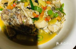 Stewed Grass Carp with Green Pepper