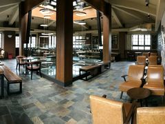 大堂-星巴克臻选(成都宽窄巷子店)