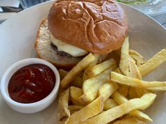 -Takapuna Beach Cafe