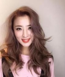 -时尚殿堂明星门店