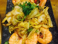 -老东镇啤酒屋海鲜加工·蒸汽海鲜·海鲜烧烤(台东店)