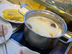 -西火火·川派小火锅(西溪银泰店)