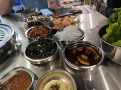 -哈哈碳都·牛肋条无限自助烤肉(宝龙店)