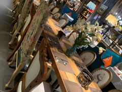 大堂-领鲜活海鲜榴莲自助火锅(东门店)