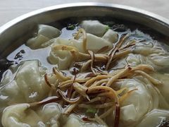 -小董骨汤馄饨店(通扬路店)