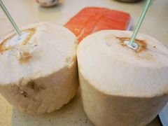 -三亚火车头万人海鲜广场