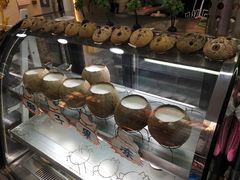 -椰爺爺·椰子冻砵仔糕