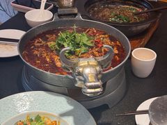 -万重锦·人文川菜馆(骡马市店)