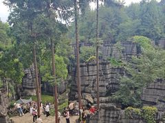 -梭布垭石林景区