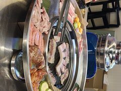 -哈哈碳都·牛肋条无限自助烤肉(宝龙店)