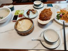 -梅利汴京烤鸭•开封豫菜地标店(东司门店)
