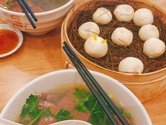 -佬钱湾仔(衣裳街店)