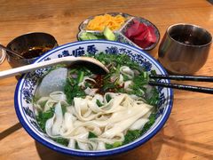 -嘻小北·兰州清汤牛肉面(太平洋森活天地店)