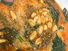 -二钢串叔麻辣烫(华龙大厦店)