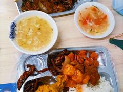 -晓宇盒饭(民安街店)
