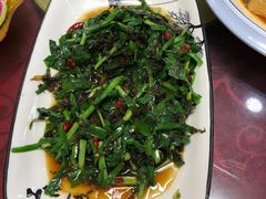 -魏四小鱼锅贴王