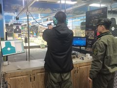 -都市枪神实弹射击俱乐部