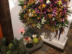 -Cuc Gach Quan Restaurant