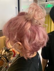 -变画·发型STUDIO