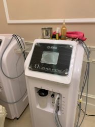 -Bollins波林丝•专研护发中心